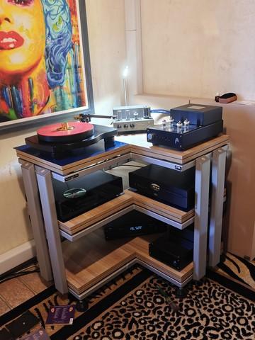 Demaudio AUREA PLUS con setup edizione ad angolo