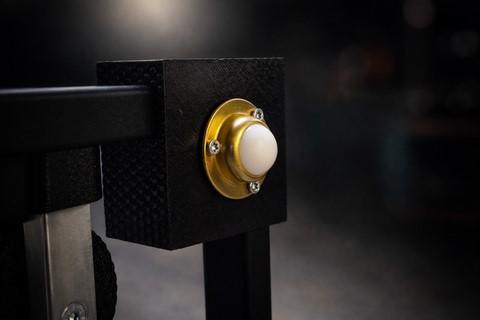 Gravity platform speakers Demaudio