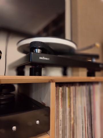 Soluzioni hi-fi di disaccoppiamento per giradischi Disaccoppiatori hi-fi Demaudio