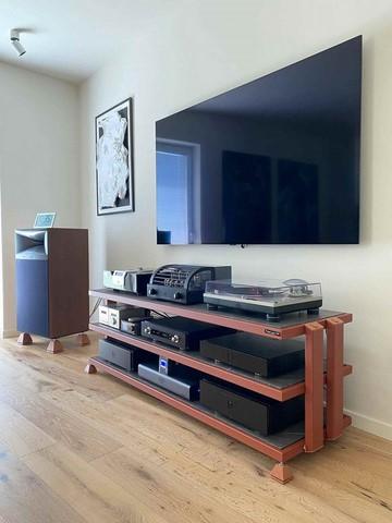 Rack mobiletto hi-fi Demaudio aurea basic line Demaudio personalizzato Rack hi-fi artigianale Aurea Basic Line per impianti audio Demaudio