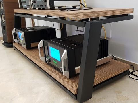 Demaudio EVO torre di Pisa rack nero e zebrano su misura Mobile hi-fi artigianale ExTrema EVO torre di Pisa Demaudio